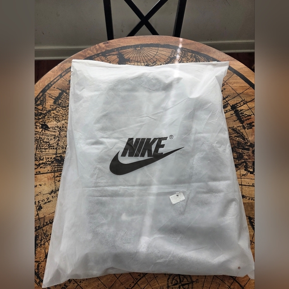 Kobe Backpack - Picture 2 of 8